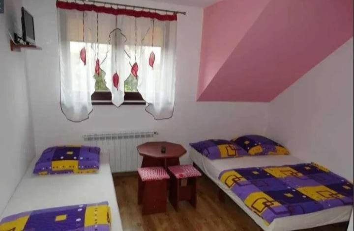 Noclegi U Iwony Zwierzyniec Esterno foto
